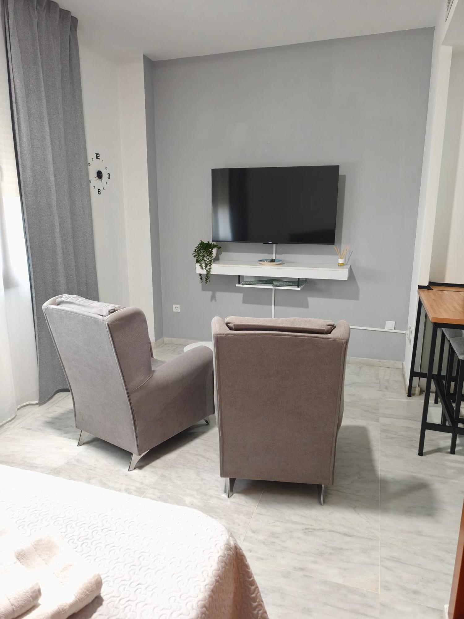 Fibes Ii Edificio Lux Appartement Sevilla